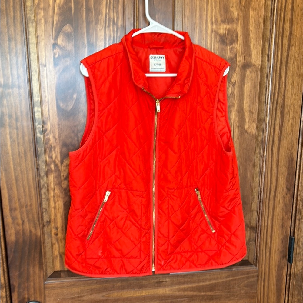 Old Navy Quilted Red Vest